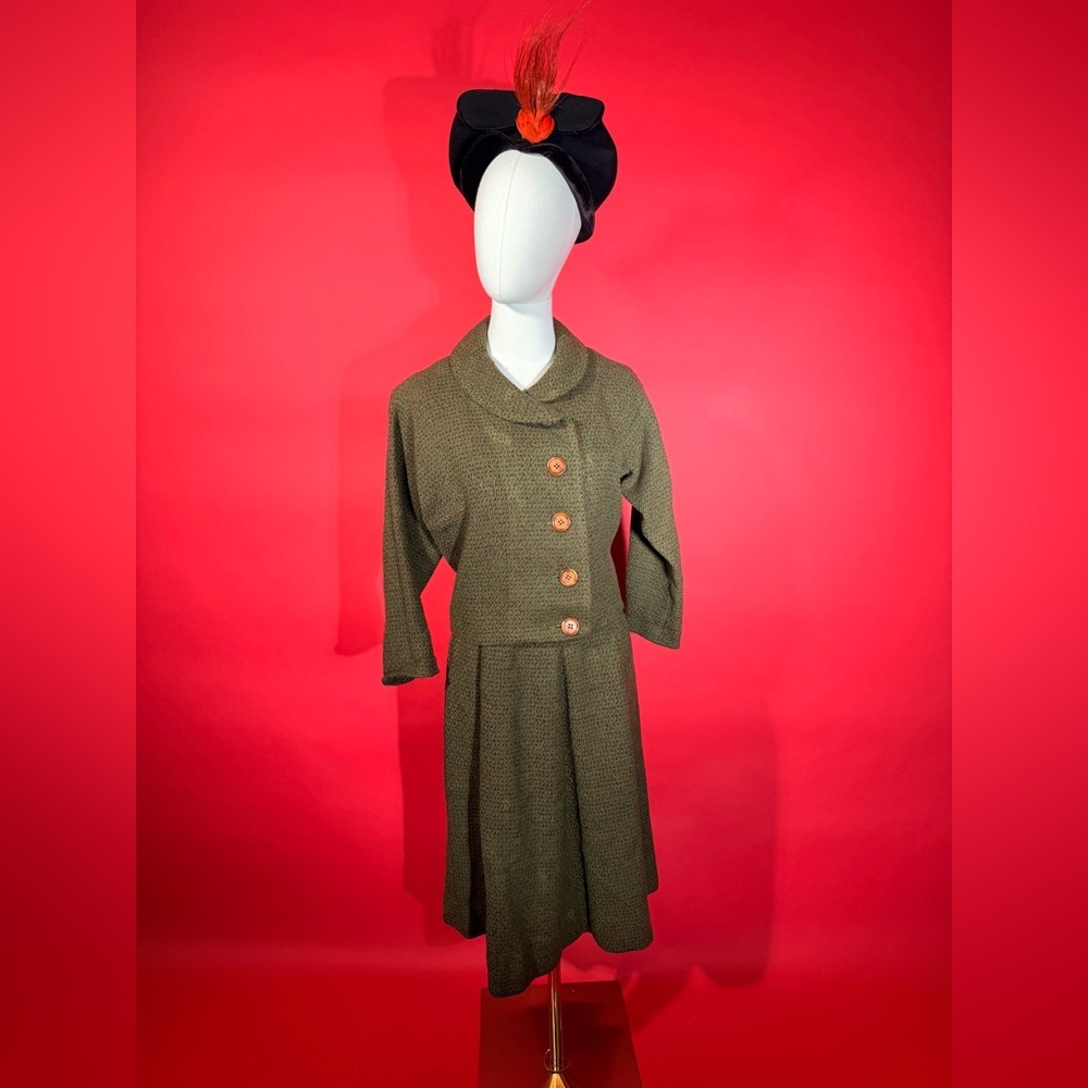 1960s True Vintage Green Toni Owen Wool Skirt Suit Set